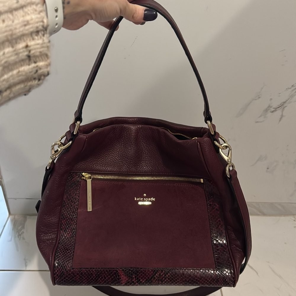 Super cute Kate Spade burgundy purse